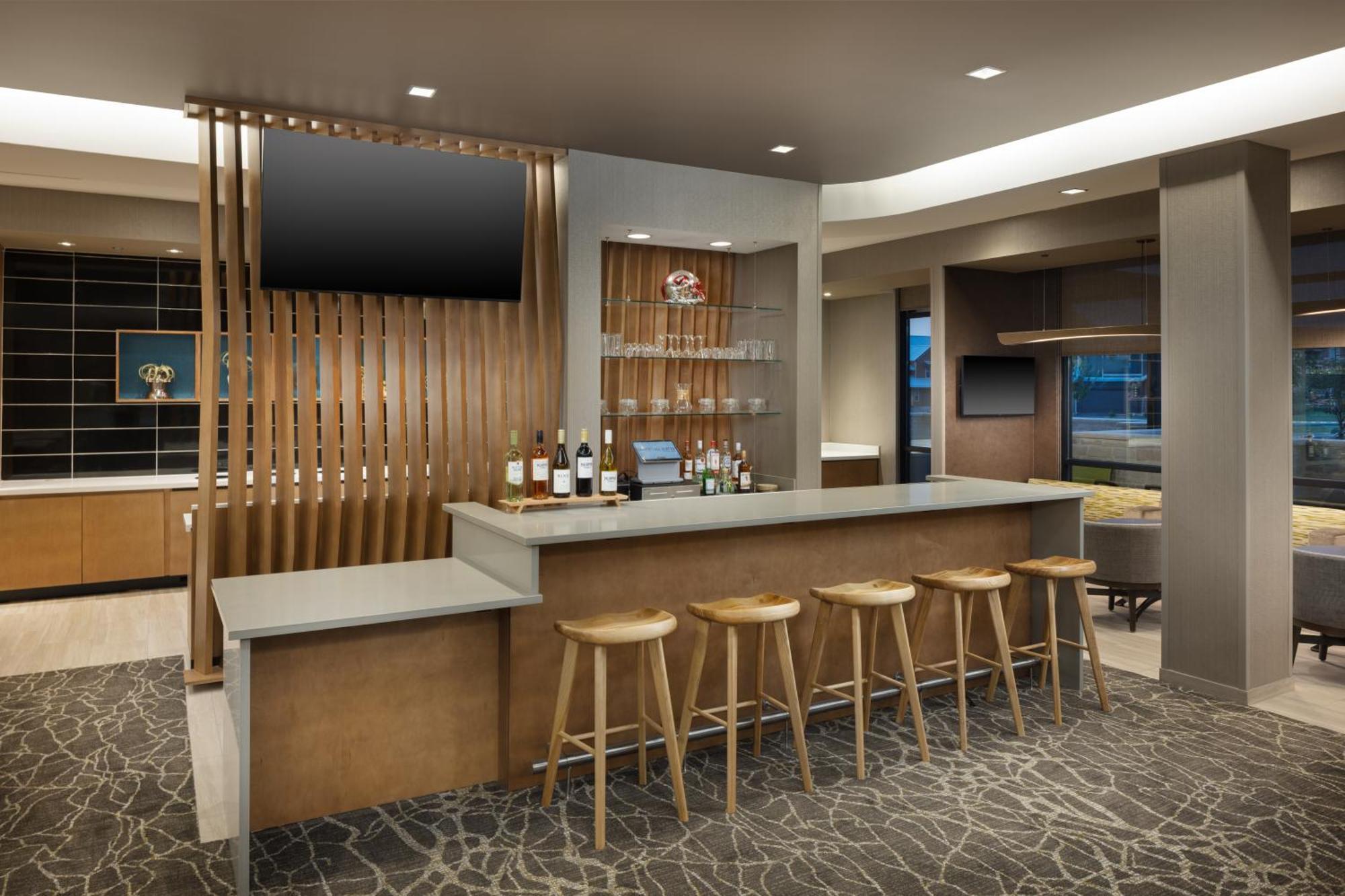 Springhill Suites By Marriott Боулинг Грийн Екстериор снимка